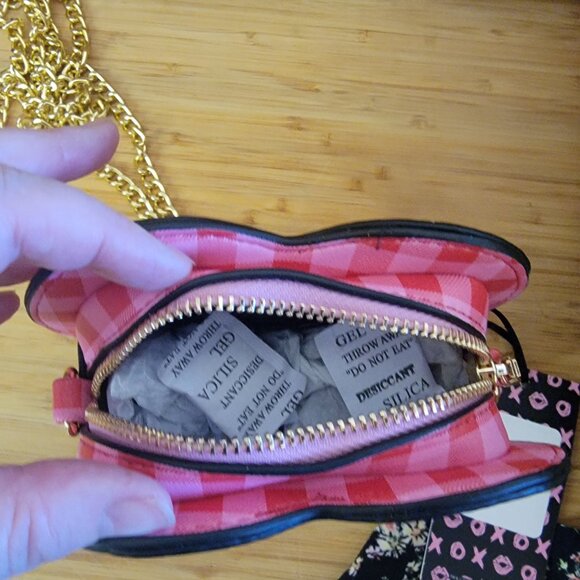 Betty Boop X Unique Vintage Red & Pink Plaid Betty Boop Heart Handbag Small NEW - Picture 4 of 6